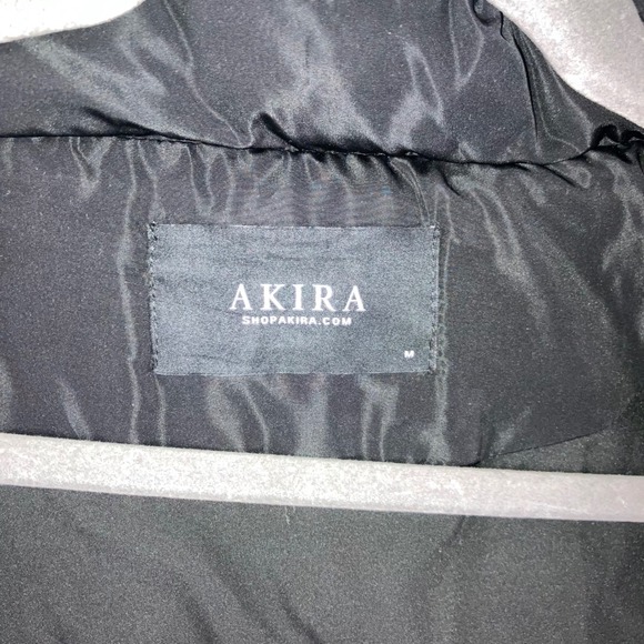 Akira Cropped Puffer Jacket Women Medium Hooded Black White Color Block Coat - Picture 7 of 14